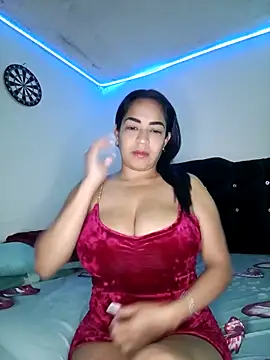 CarolinePolsen online show from 10-15-25, 12:24