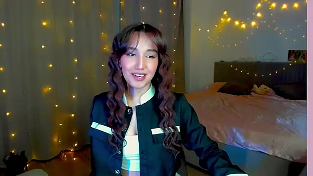 anna elfi online show from 12-16-25, 07:18