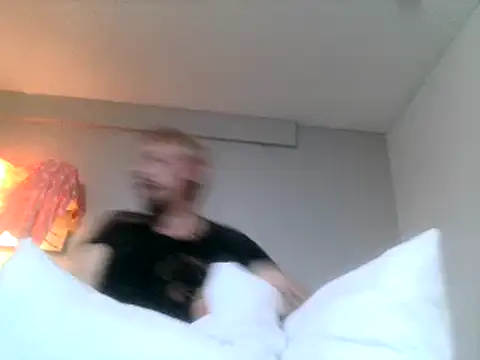 Snapshot of AQuickPhyx chatting on 02-16-25, 10:11 AQuickPhyx online show from 02-16-25, 10:11