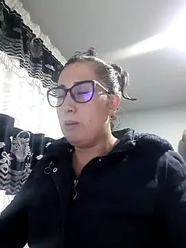 CHARLOTTE 1711 online show from 01-16-26, 04:16