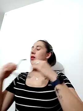 CHARLOTTE 1711 online show from 03-03-25, 01:49