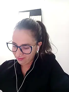 CHARLOTTE 1711 online show from 03-19-25, 02:05