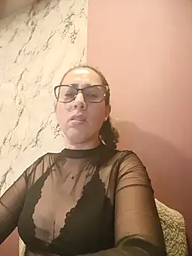 Snapshot of CHARLOTTE_1711 chatting on 06-06-26, 12:16 CHARLOTTE 1711 online show from 06-06-26, 12:16