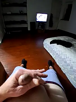 Snapshot of William1941 chatting on 11-01-25, 06:30 William1941 online show from 11-01-25, 06:30