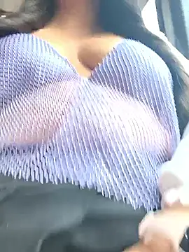 Snapshot of Melyy_Edii chatting on 04-19-26, 06:10 Melyy Edii online show from 04-19-26, 06:10
