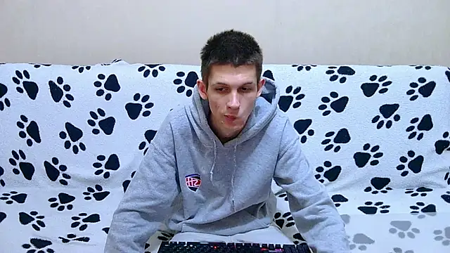 Lester Broo online show from 05-10-26, 10:44