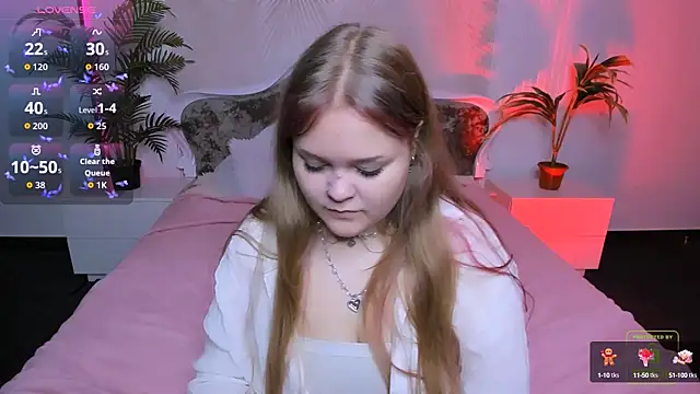 Erica  Alta online show from 09-22-25, 05:35