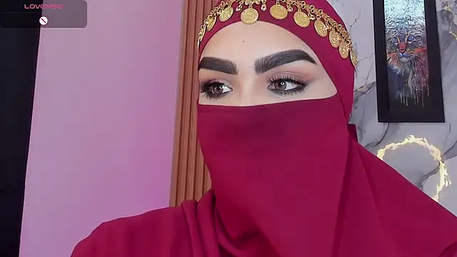 Maissa Alabi online show from 04-28-26, 08:02