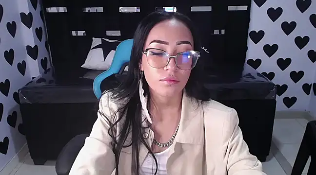victoria ricci a online show from 02-19-25, 05:49