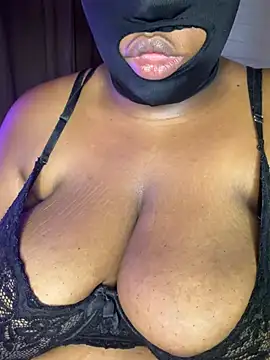 Lilymoonshow online show from 03-30-26, 02:02