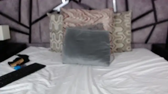 ilitzy cardona online show from 03-07-25, 09:59