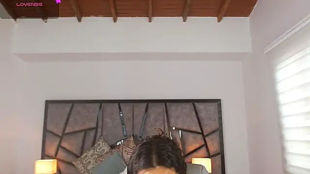 ilitzy cardona online show from 09-24-25, 07:20