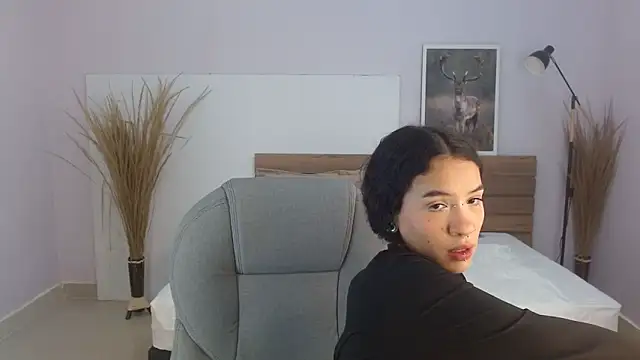 Snapshot of ilitzy_cardona chatting on 05-13-26, 03:52 ilitzy cardona online show from 05-13-26, 03:52