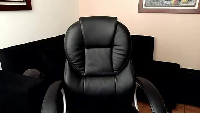 hairyncuteass online show from 11-30-25, 11:44