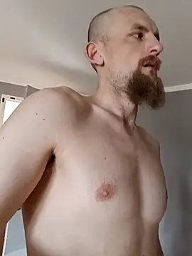 larzik94 online show from 03-11-26, 10:09