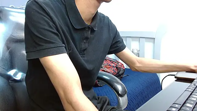 HarolddXL online show from 03-10-25, 12:38