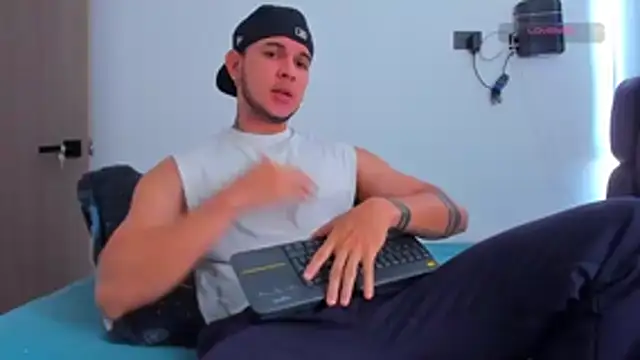 austinoficial online show from 03-14-26, 02:23