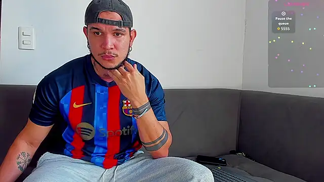 austinoficial online show from 10-23-25, 08:29