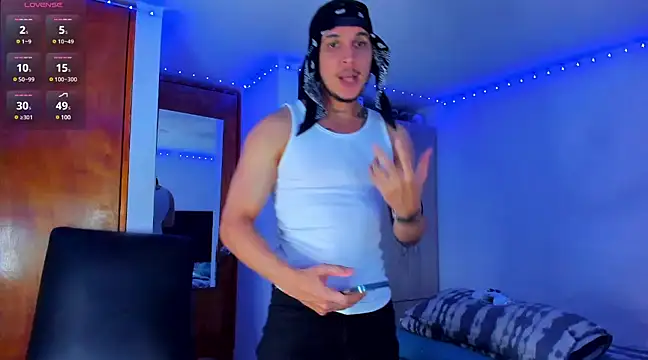 austinoficial online show from 03-04-25, 01:12