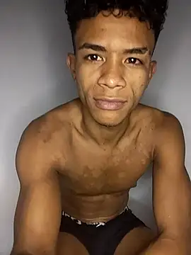 Snapshot of Black_Manba chatting on 02-15-25, 04:47 Black Manba online show from 02-15-25, 04:47