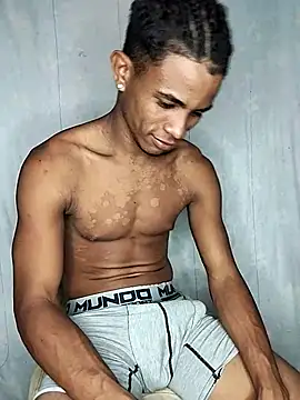 Snapshot of Black_Manba chatting on 03-21-25, 02:50 Black Manba online show from 03-21-25, 02:50