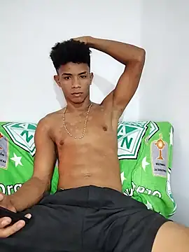 Snapshot of Black_Manba chatting on 02-16-25, 12:19 Black Manba online show from 02-16-25, 12:19