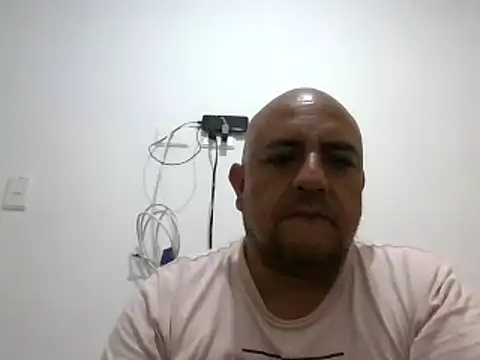 Snapshot of Sr_JakoXXXX chatting on 02-20-25, 05:01 Sr JakoXXXX online show from 02-20-25, 05:01