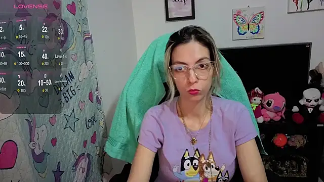 Princezzlove3 online show from 09-25-25, 12:27