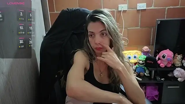 Princezzlove3 online show from 10-12-25, 01:51