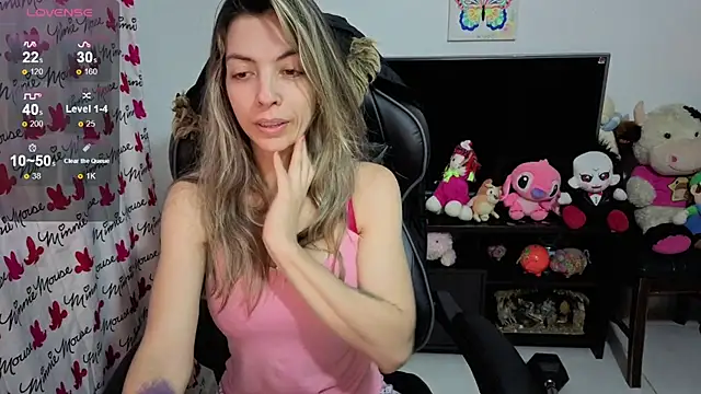 Princezzlove3 online show from 10-05-25, 04:09