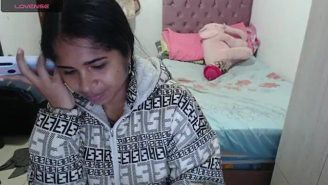 july-feria online show from 10-15-25, 07:00