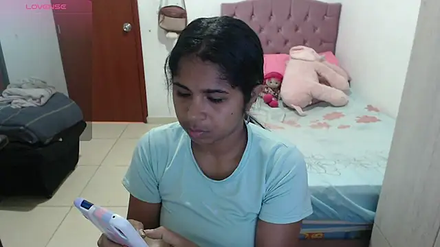 july-feria online show from 11-22-25, 04:50