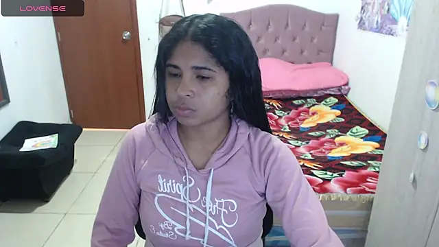 july-feria online show from 12-19-25, 07:05