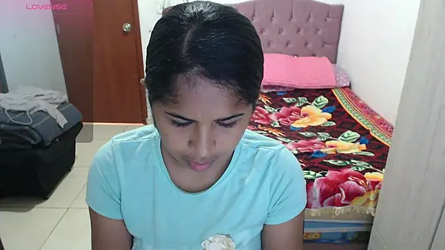 july-feria online show from 11-29-25, 03:01