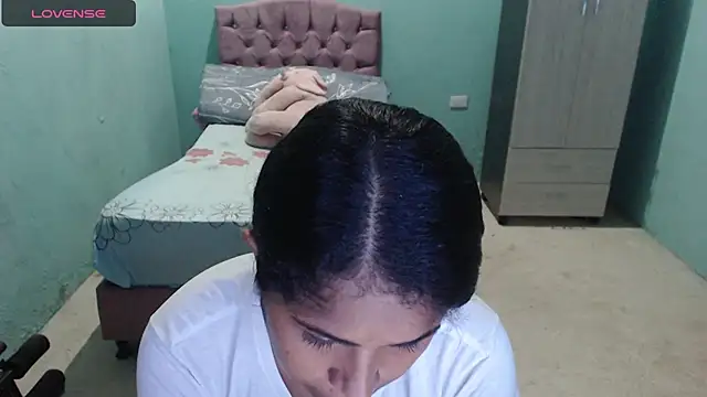 july-feria online show from 02-12-26, 03:01