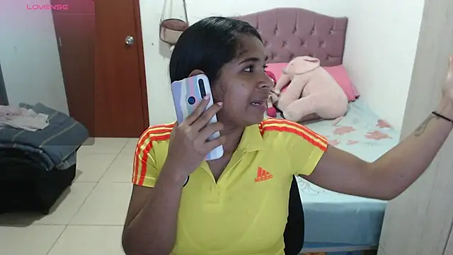 july-feria online show from 11-18-25, 10:24