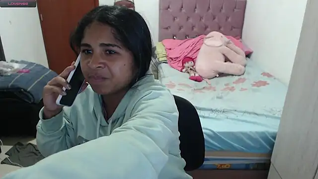 july-feria online show from 10-25-25, 02:44