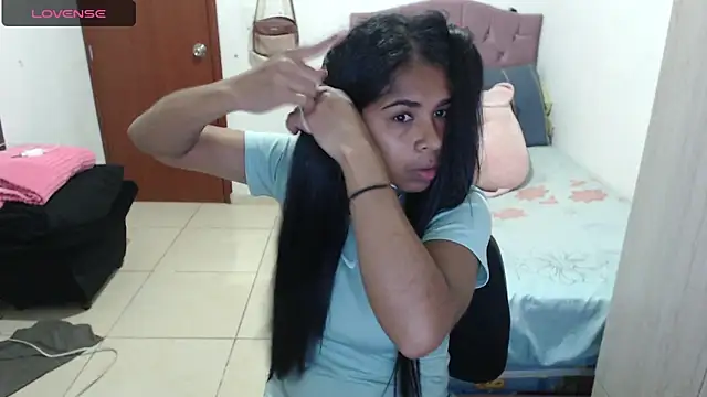 july-feria online show from 09-17-25, 06:32