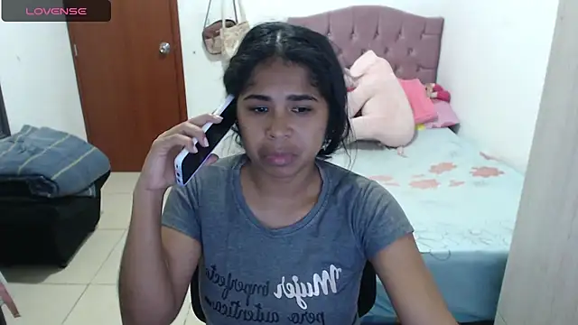 july-feria online show from 10-19-25, 10:12