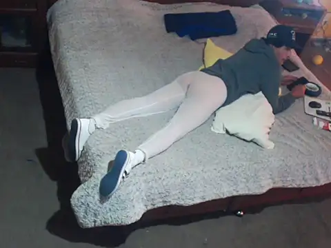 ferecam online show from 02-05-26, 05:09