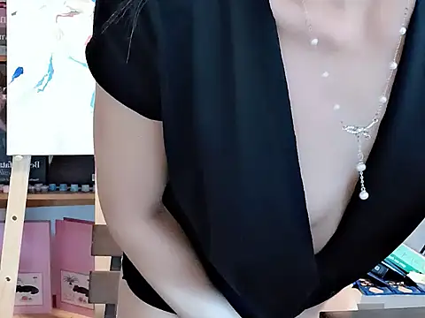 Lush-Office online show from 10-09-25, 07:20