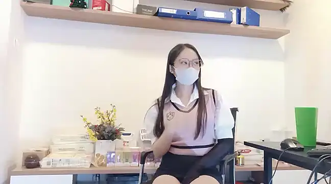 Lush-Office online show from 02-15-25, 03:31