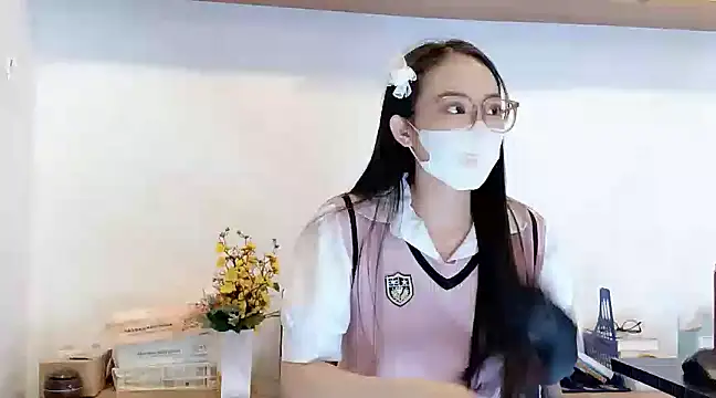Lush-Office online show from 03-10-25, 10:28