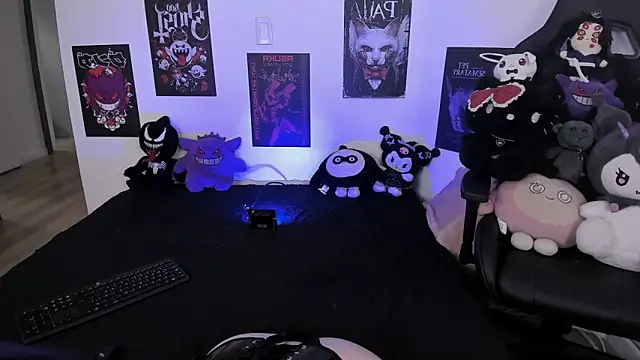 raven  white1 online show from 03-27-26, 07:59