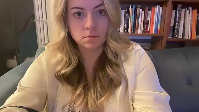 girlnextdoorjoelle online show from 01-11-25, 11:45