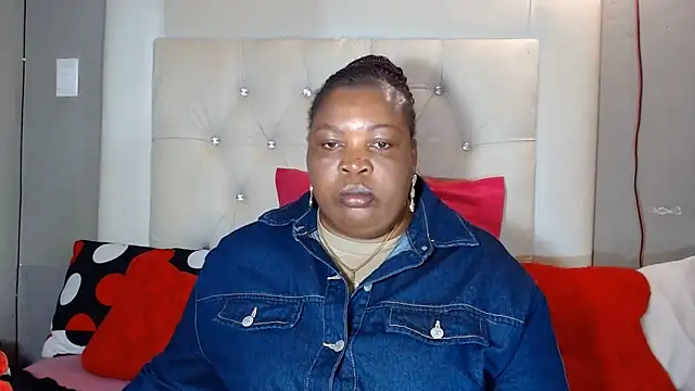 Snapshot of omalicha98 chatting on 06-13-26, 07:06 omalicha98 online show from 06-13-26, 07:06