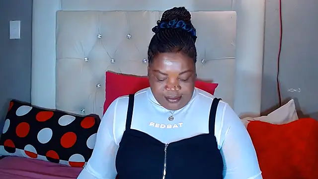 Snapshot of omalicha98 chatting on 06-22-26, 06:32 omalicha98 online show from 06-22-26, 06:32