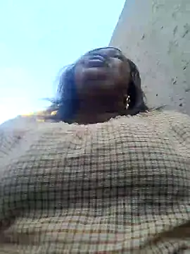 omalicha98 online show from 04-11-26, 06:32