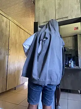 snotLoud online show from 01-11-26, 08:32