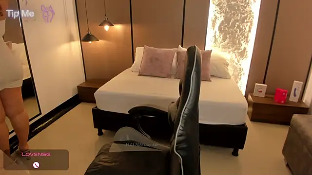 lilly ass  online show from 03-14-26, 12:55